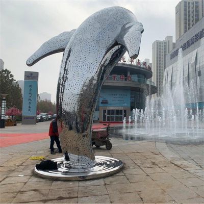 不銹鋼鏡面鏤空戶外噴泉水景擺件鯨魚(yú)