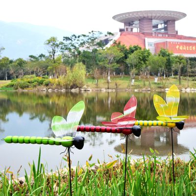 大學(xué)校園湖邊彩色玻璃鋼蜻蜓雕塑